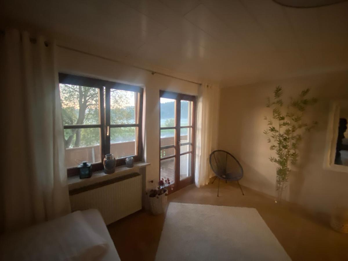 Idyllische Ferienwohnungen In Mossendorf Blick Zur Naab เบอร์เกลนเกนเฟล์ด ภายนอก รูปภาพ